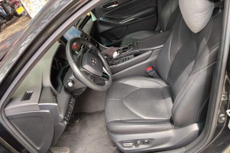 Used Toyota Avalon 2022 Dual-Engine 2.5L Luxury Edition Left Front Seat
