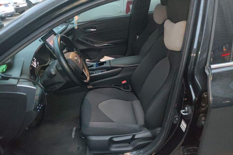 Used Toyota Avalon 2022 2.0L Ambition Edition Left Front Seat