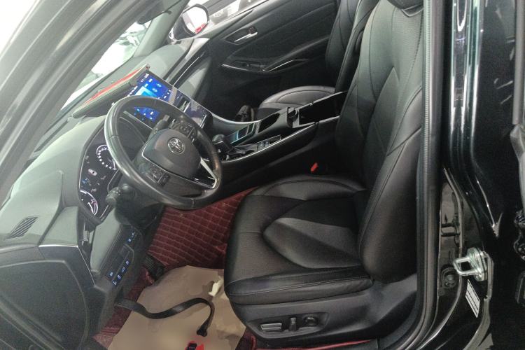 Used Toyota Avalon 2022 Dual-Engine 2.5L Luxury Edition Left Front Seat