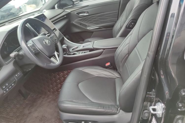 Used Toyota Avalon 2022 2.5L Touring Premium Edition Left Front Seat