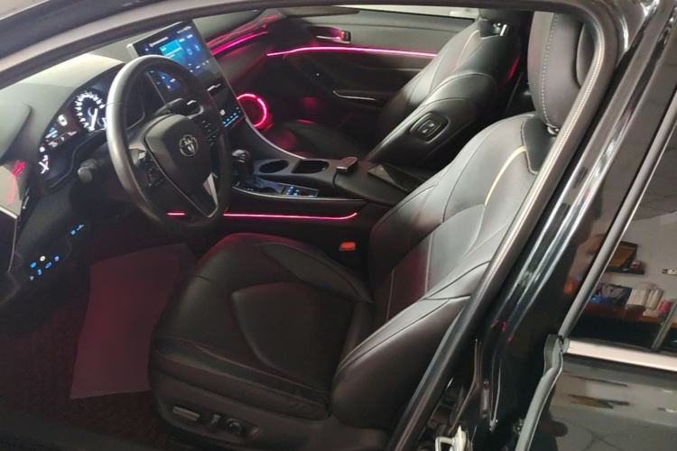 Used Toyota Avalon 2022 2.5L Luxury Edition Left Front Seat