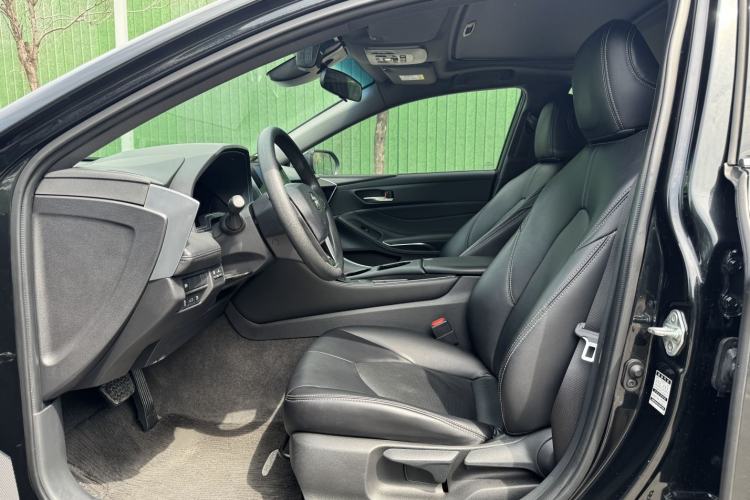 Used Toyota Avalon 2022 2.0L Ambition Edition Left Front Seat