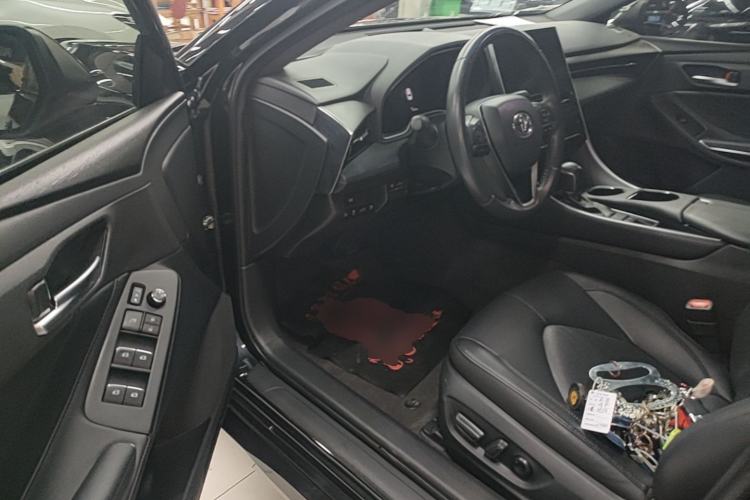 Used Toyota Avalon 2022 2.0L Luxury Edition Left Front Seat
