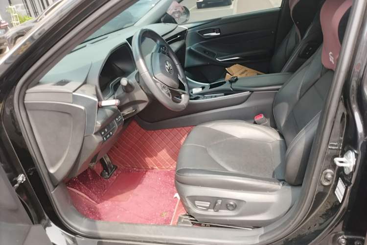 Used Toyota Avalon 2022 2.0L XLE Premium Edition Left Front Seat