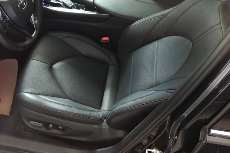 Used Toyota Avalon 2022 2.0L Luxury Edition Left Front Seat
