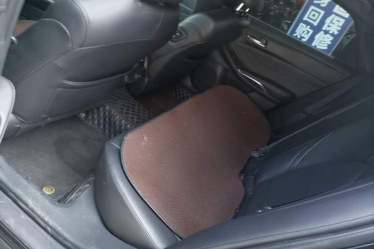 Used Toyota Avalon 2022 2.5L Luxury Edition Left Rear Seat
