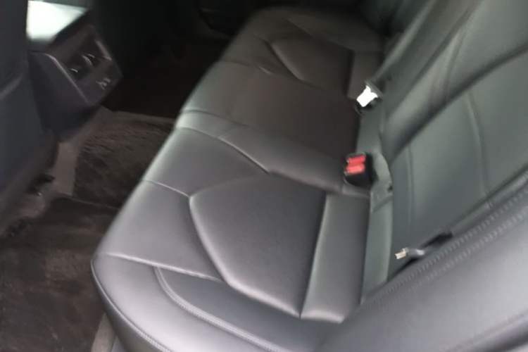 Used Toyota Avalon 2022 2.0L Luxury Edition Left Rear Seat