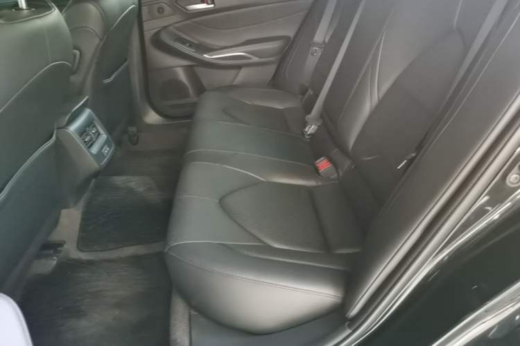 Used Toyota Avalon 2022 2.0L Luxury Edition Left Rear Seat
