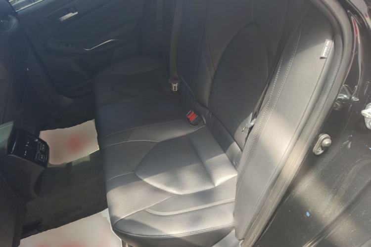 Used Toyota Avalon 2022 2.0L XLE Premium Edition Left Rear Seat