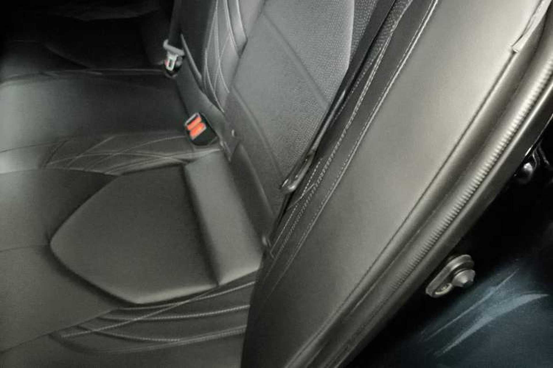 Used Toyota Avalon 2022 2.5L Touring Premium Edition Left Rear Seat