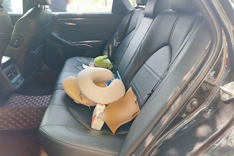 Used Toyota Avalon 2022 2.0L Luxury Edition Left Rear Seat