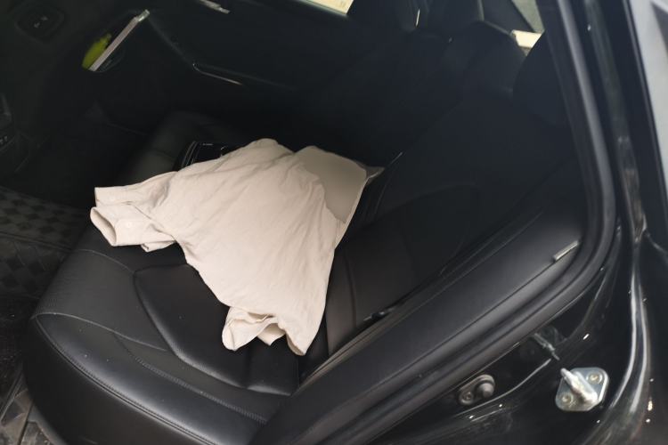 Used Toyota Avalon 2022 2.0L Luxury Edition Left Rear Seat