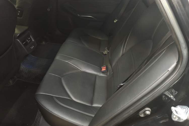 Used Toyota Avalon 2022 2.0L Luxury Edition Left Rear Seat
