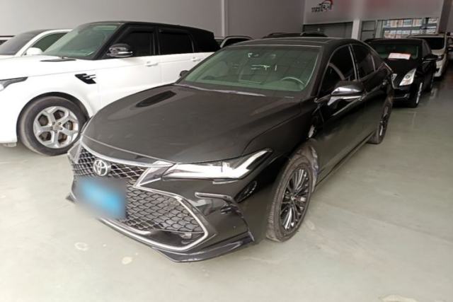 Ojetý Toyota Avalon 2022 2.5L Touring Premium Edition