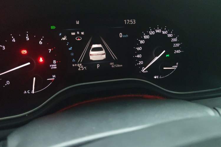 Used Toyota Avalon 2022 2.0L Luxury Edition Odometer Close Up
