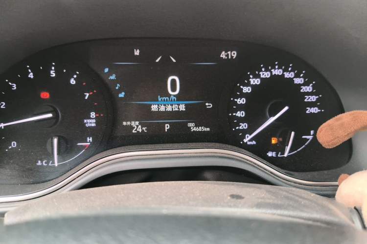 Used Toyota Avalon 2022 2.5L Luxury Edition Odometer Close Up