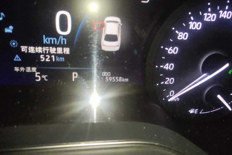 Used Toyota Avalon 2022 2.5L Luxury Edition Odometer Close Up