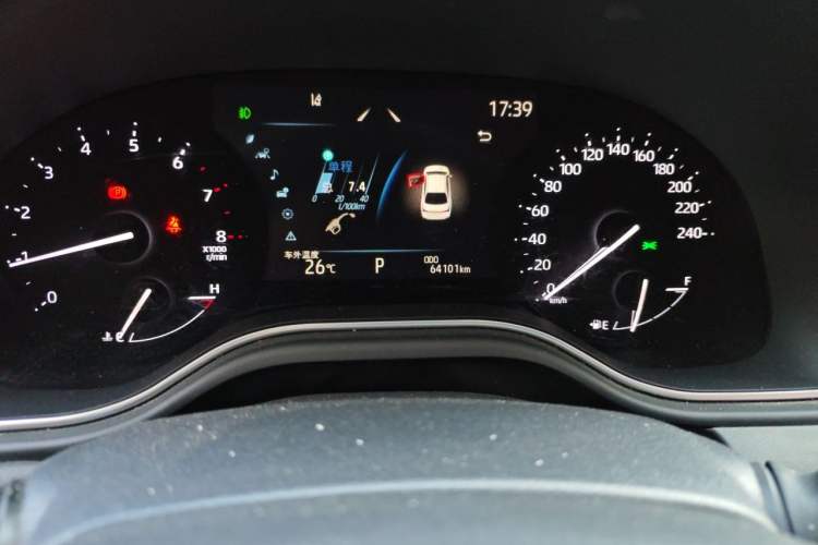 Used Toyota Avalon 2022 2.0L Luxury Edition Odometer Close Up