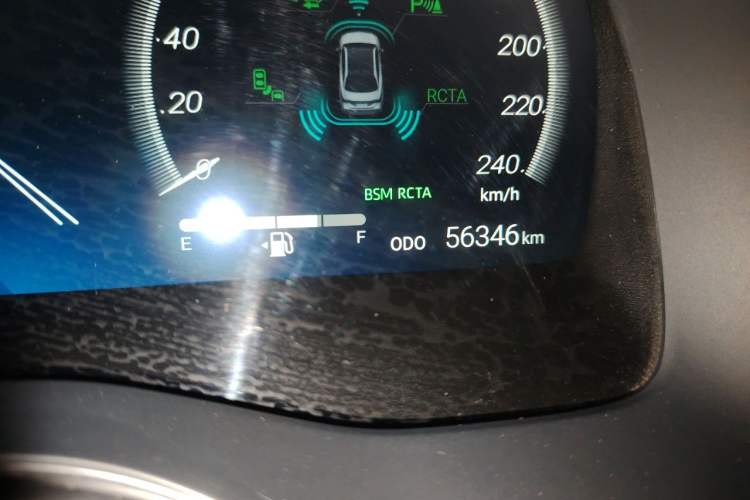 Used Toyota Avalon 2022 2.5L Touring Premium Edition Odometer Close Up