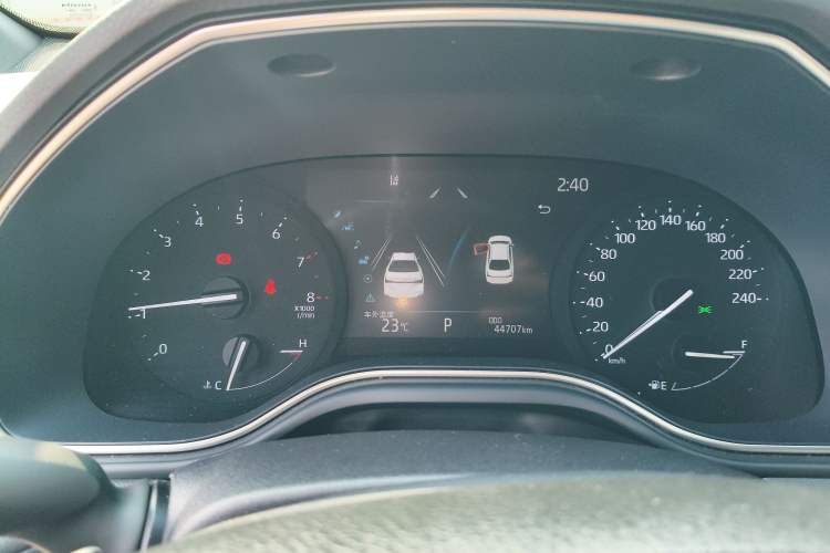 Used Toyota Avalon 2022 2.5L Luxury Edition Odometer Close Up