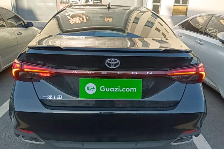 Used Toyota Avalon 2022 2.5L Luxury Edition Rear