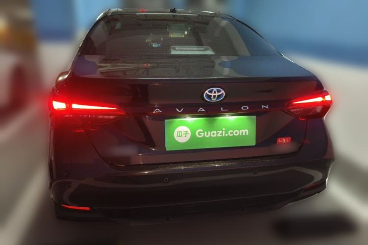 Used Toyota Avalon 2022 Dual-Engine 2.5L Luxury Edition Rear