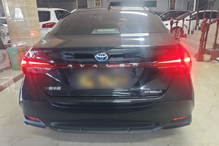 Used Toyota Avalon 2022 Dual-Engine 2.5L Luxury Edition Rear
