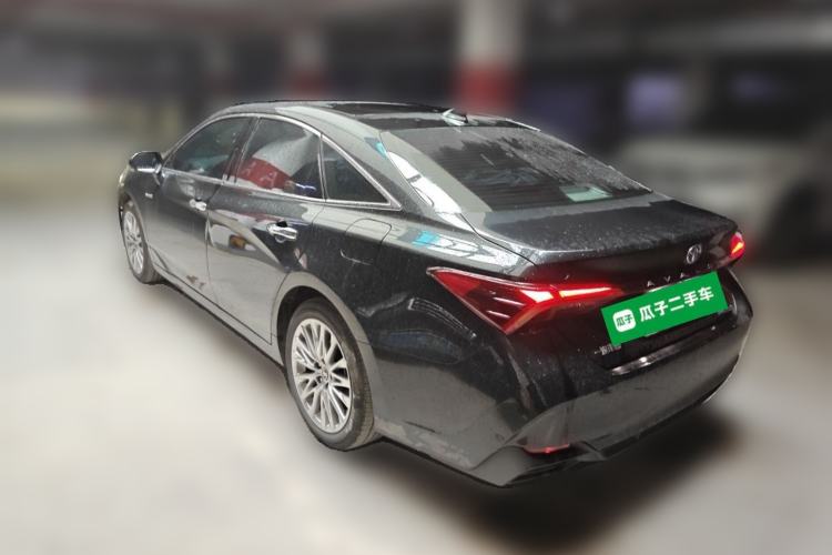 Used Toyota Avalon 2022 Dual-Engine 2.5L XLE Premium Edition Rear Left 45 Deg