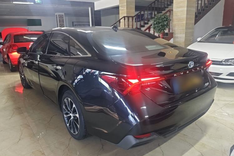Used Toyota Avalon 2022 Dual-Engine 2.5L Luxury Edition Rear Left 45 Deg