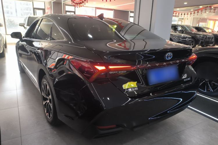 Used Toyota Avalon 2022 Dual-Engine 2.5L Luxury Edition Rear Left 45 Deg