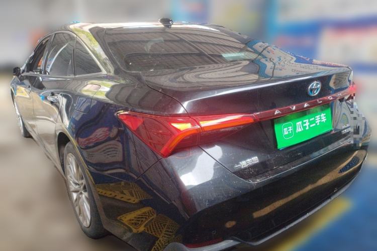 Used Toyota Avalon 2022 Dual-Engine 2.5L XLE Premium Edition Rear Left 45 Deg