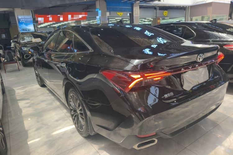 Used Toyota Avalon 2022 2.0L XLE Premium Edition Rear Left 45 Deg