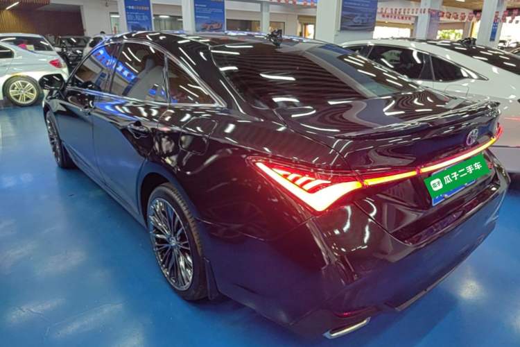 Used Toyota Avalon 2022 2.0L Luxury Edition Rear Left 45 Deg