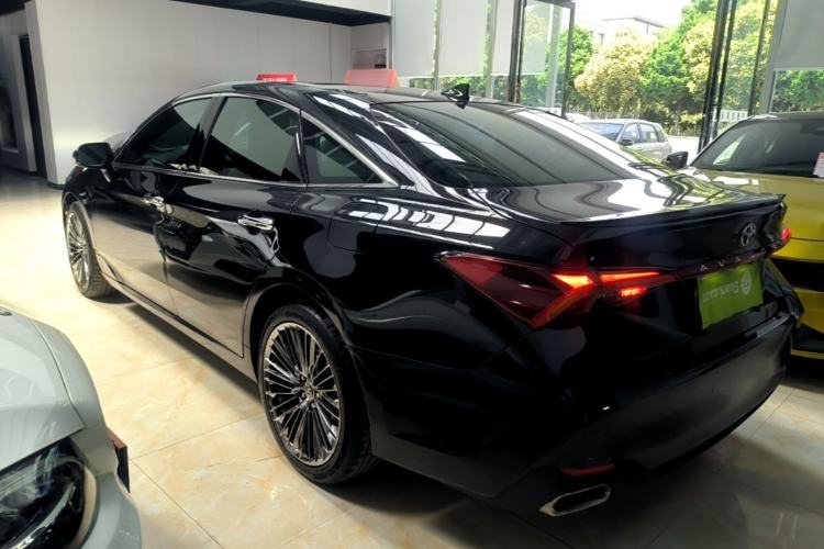 Used Toyota Avalon 2022 2.5L Luxury Edition Rear Left 45 Deg