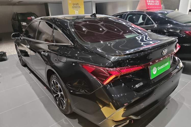 Used Toyota Avalon 2022 2.5L Luxury Edition Rear Left 45 Deg