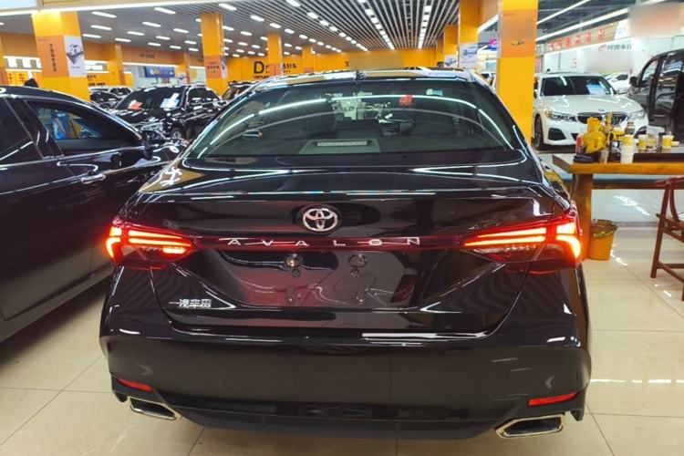 Used Toyota Avalon 2022 2.0L Luxury Edition Rear
