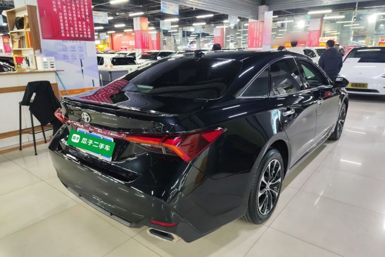 Used Toyota Avalon 2022 2.5L Luxury Edition Rear Right 45 Deg
