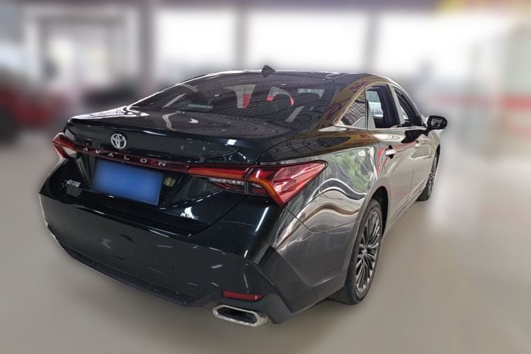 Used Toyota Avalon 2022 2.0L XLE Premium Edition Rear Right 45 Deg