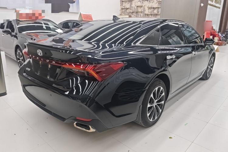 Used Toyota Avalon 2022 2.5L Luxury Edition Rear Right 45 Deg