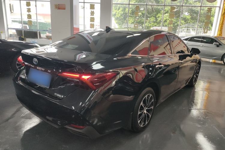 Used Toyota Avalon 2022 Dual-Engine 2.5L Luxury Edition Rear Right 45 Deg