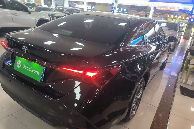 Used Toyota Avalon 2022 2.0L Luxury Edition Rear Right 45 Deg