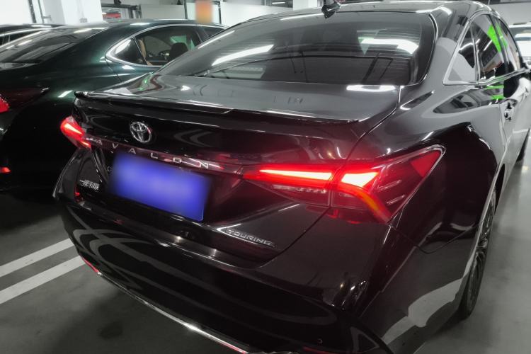 Used Toyota Avalon 2022 2.5L Touring Premium Edition Rear Right 45 Deg