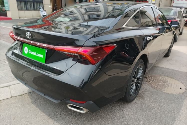Used Toyota Avalon 2022 2.0L XLE Premium Edition Rear Right 45 Deg