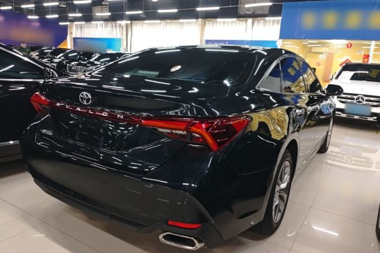 Used Toyota Avalon 2022 2.0L Luxury Edition Rear Right 45 Deg