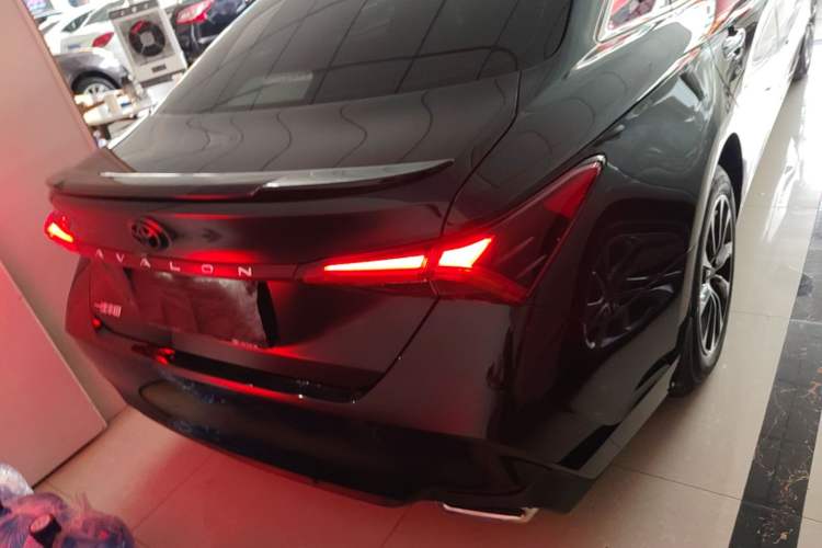 Used Toyota Avalon 2022 2.5L Luxury Edition Rear
