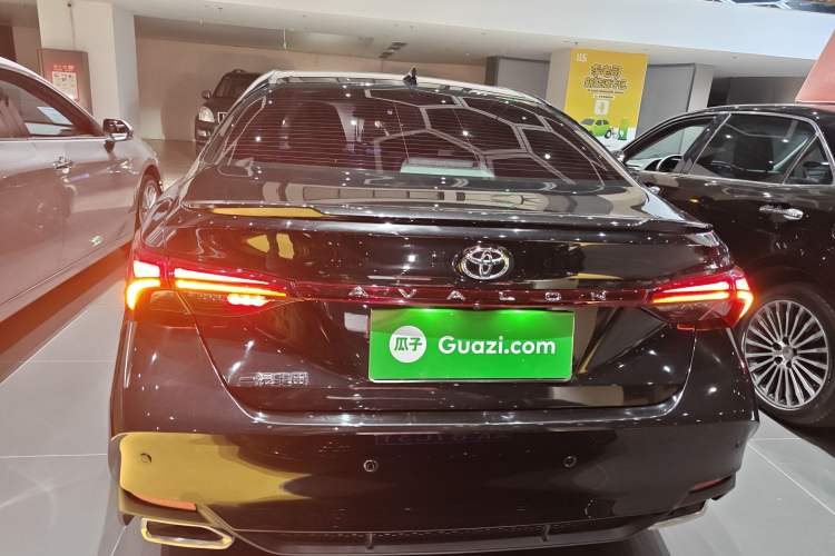 Used Toyota Avalon 2022 2.5L Luxury Edition Rear