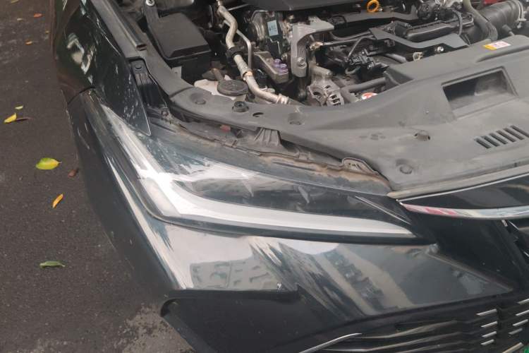 Used Toyota Avalon 2022 2.0L Luxury Edition Right Front Headlight