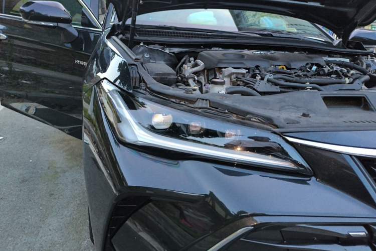 Used Toyota Avalon 2022 Dual-Engine 2.5L Luxury Edition Right Front Headlight
