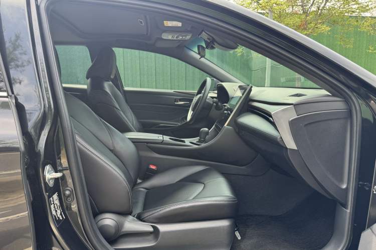 Used Toyota Avalon 2022 2.0L Ambition Edition Right Front Seat