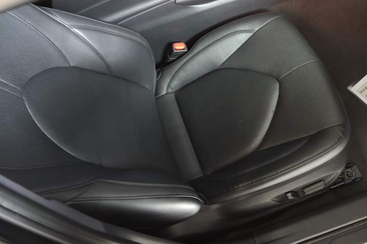 Used Toyota Avalon 2022 2.0L Luxury Edition Right Front Seat